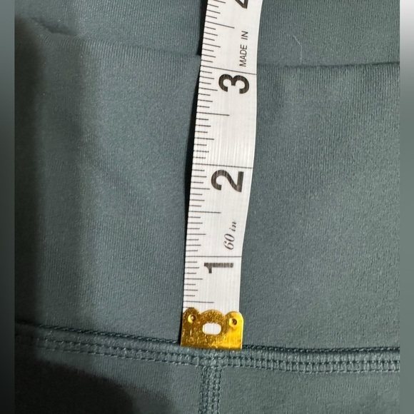 Fabletics small wk5 - Picture 4 of 5